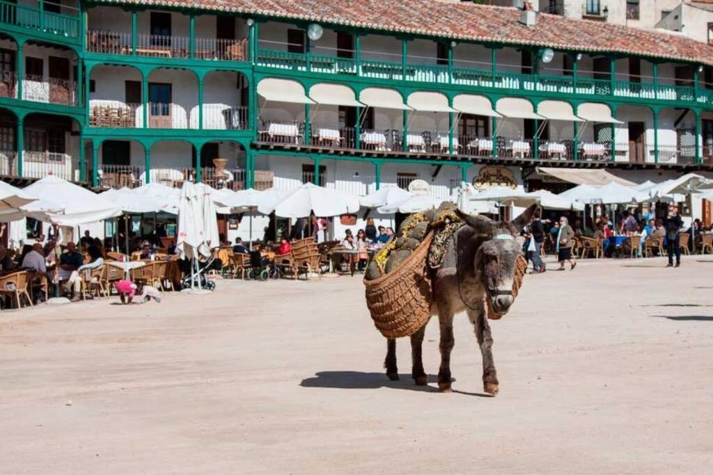Hearts & Ponies Apartamentos Con Piscinas Privadas Cerca De La Warner Chinchón Екстериор снимка