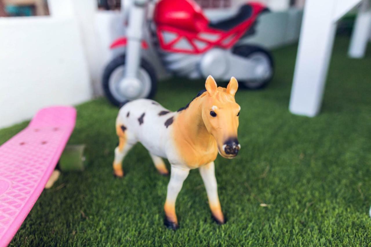 Hearts & Ponies Apartamentos Con Piscinas Privadas Cerca De La Warner Chinchón Екстериор снимка
